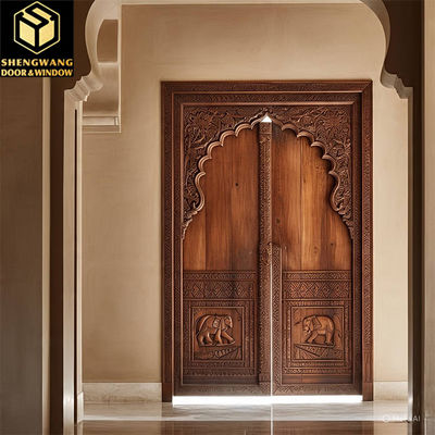 الباب الرمادي المخصص للسكنيات النحاسية